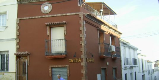 Casa con Bar en Velez